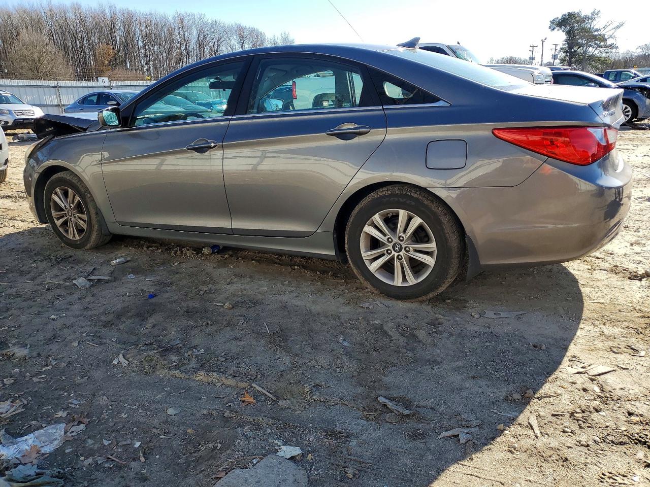 2011 HYUNDAI SONATA GLS photo 4