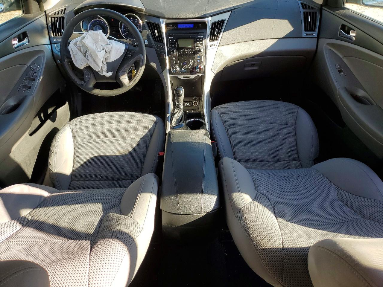 2011 HYUNDAI SONATA GLS photo 22