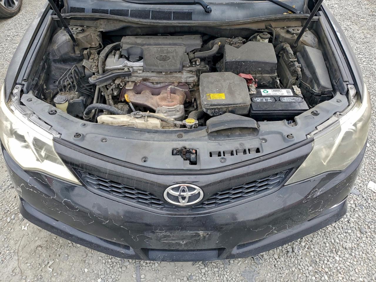 2012 TOYOTA CAMRY BASE photo 11