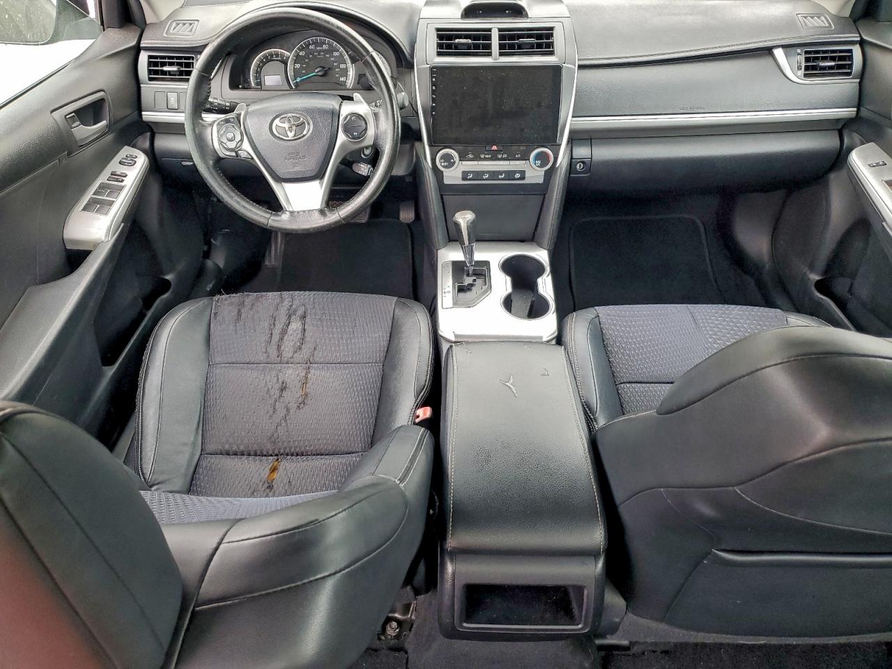 2012 TOYOTA CAMRY BASE photo 8