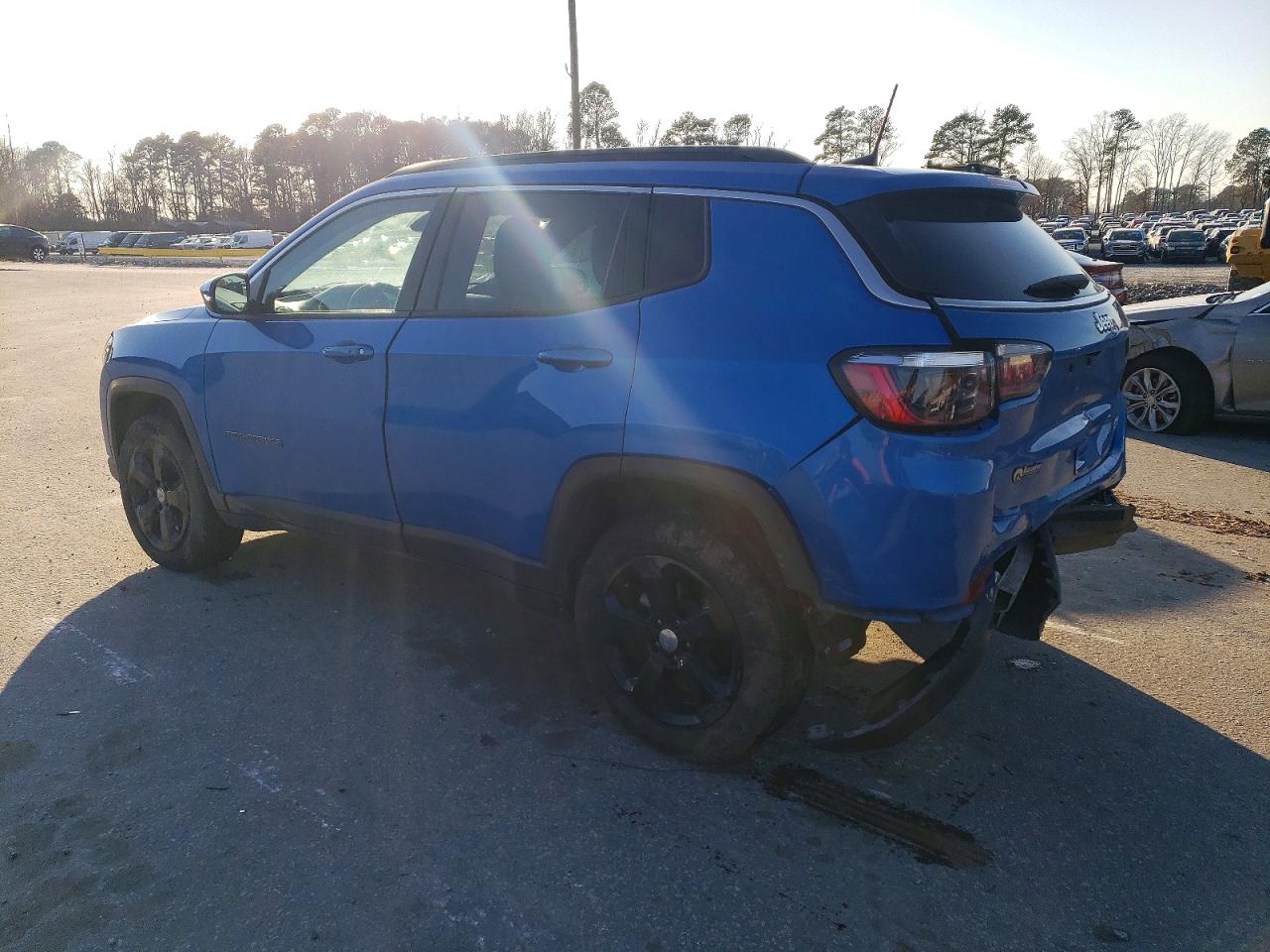 2021 JEEP COMPASS LATITUDE photo 2