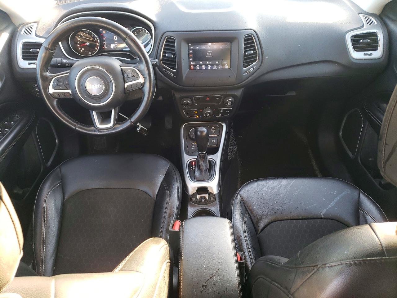 2021 JEEP COMPASS LATITUDE photo 8