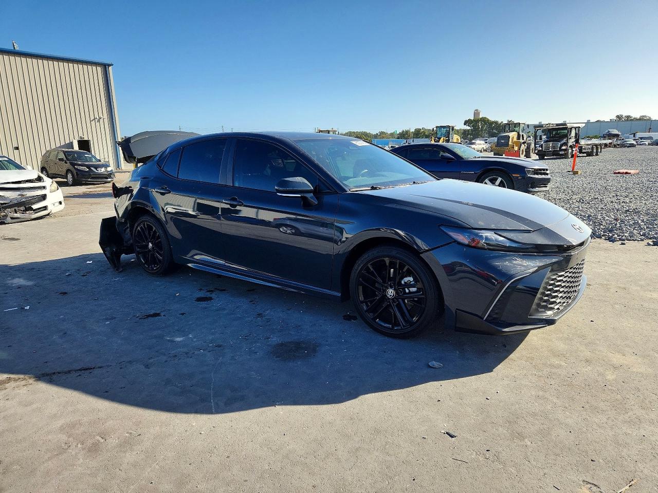 2025 TOYOTA CAMRY XSE photo 10