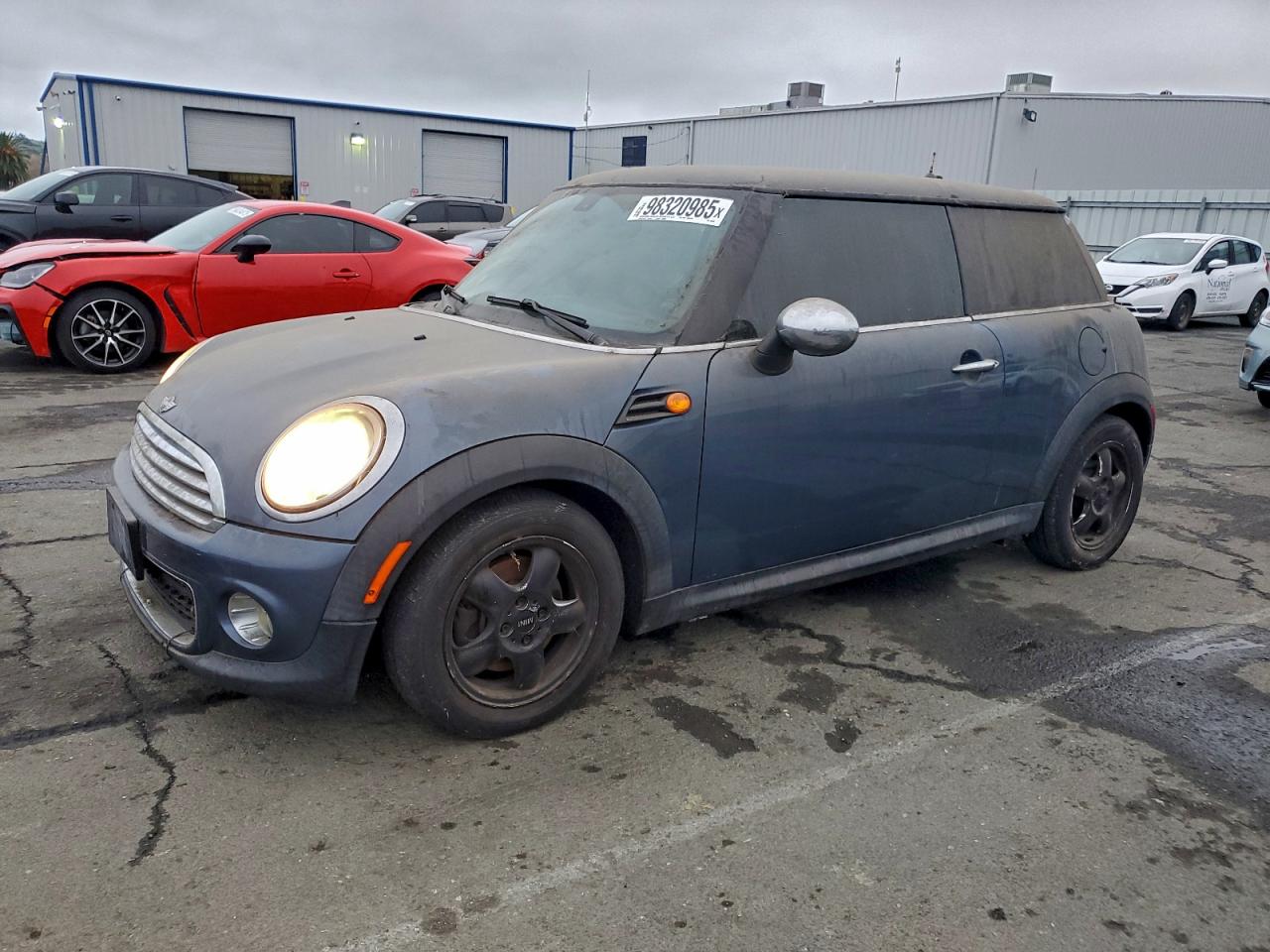 2011 MINI COOPER