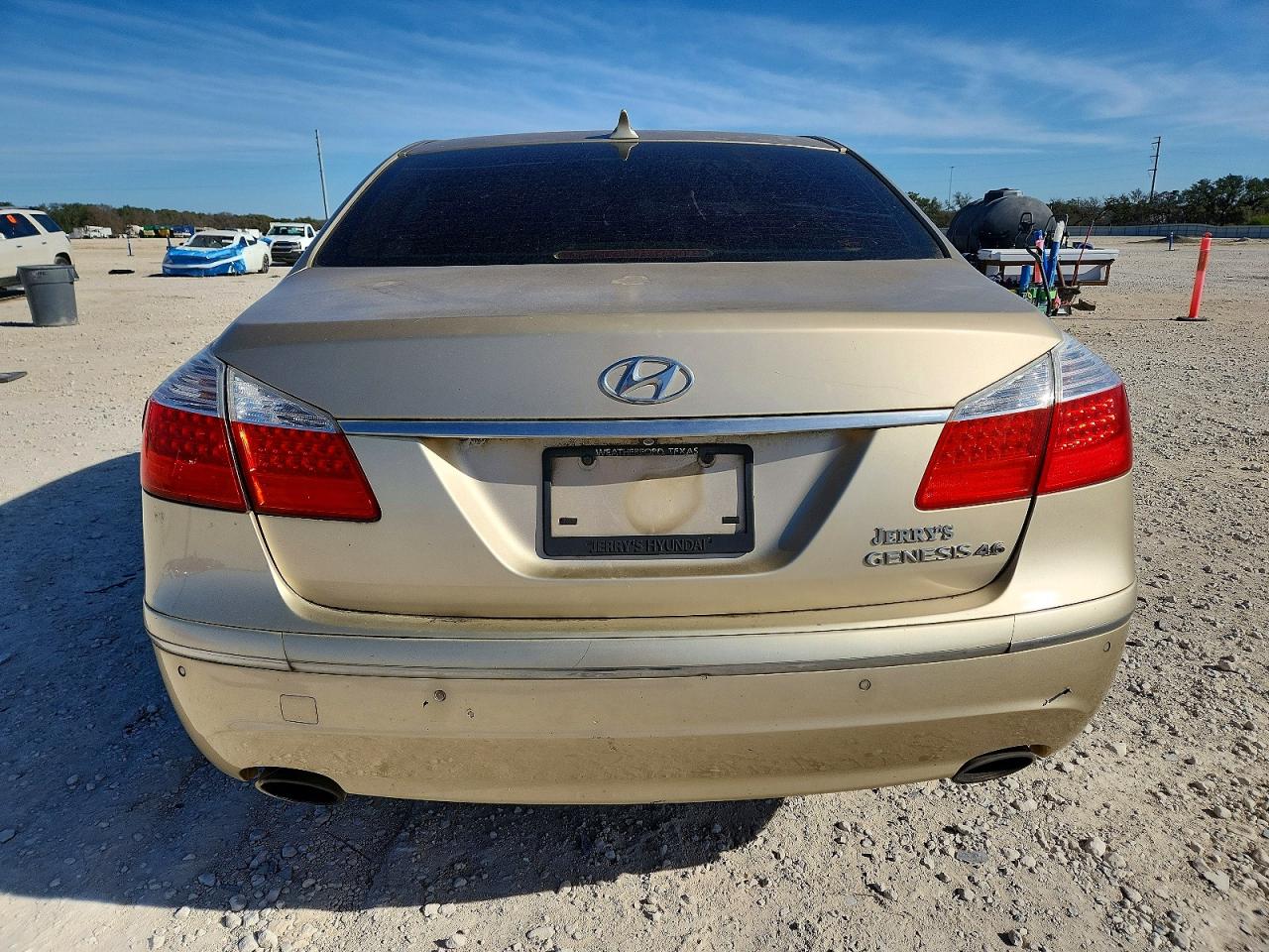 2011 HYUNDAI GENESIS 4.6L photo 6