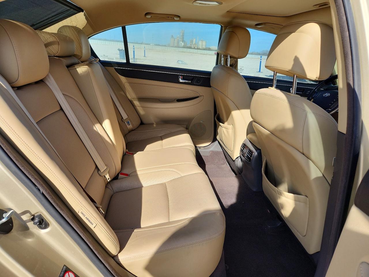 2011 HYUNDAI GENESIS 4.6L photo 10