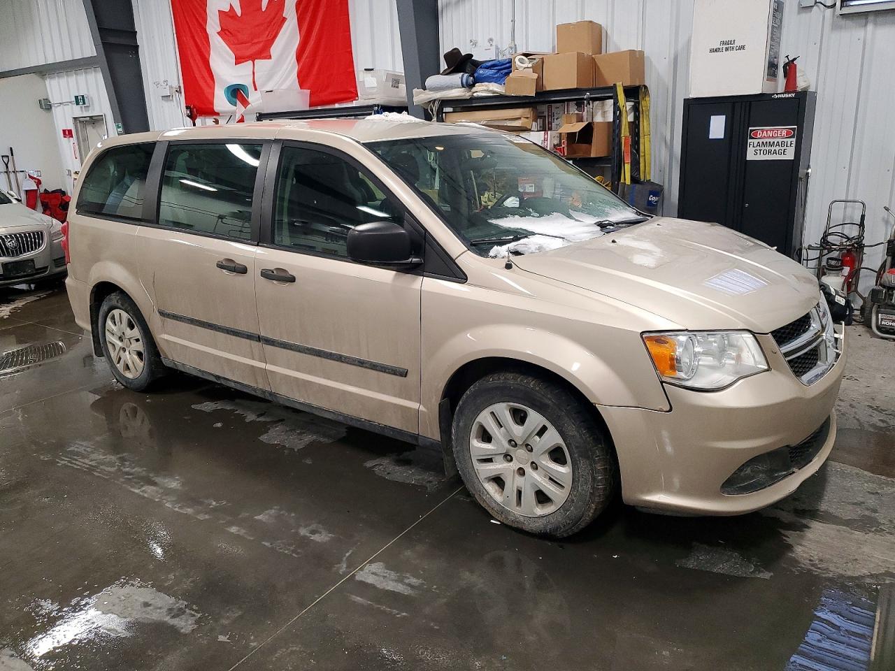 2015 DODGE GRAND CARAVAN SE photo 4