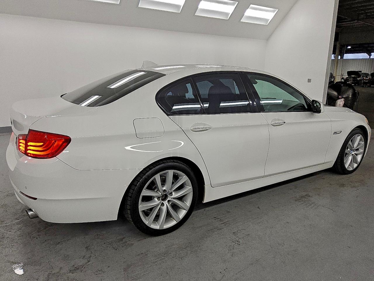 2012 BMW 535 I photo 3