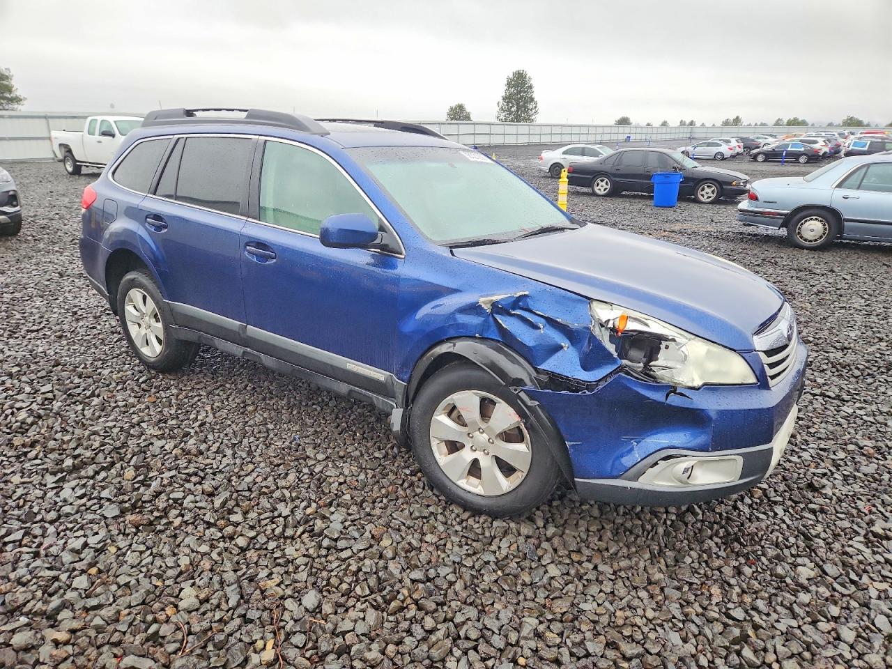 2011 SUBARU OUTBACK 3.6R LIMITED photo 4