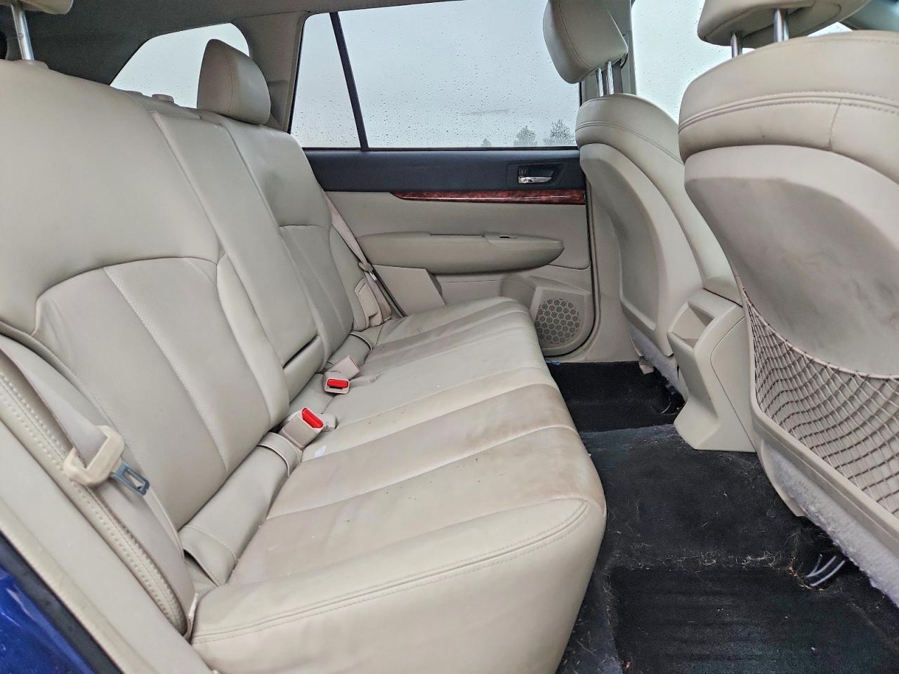 2011 SUBARU OUTBACK 3.6R LIMITED photo 11