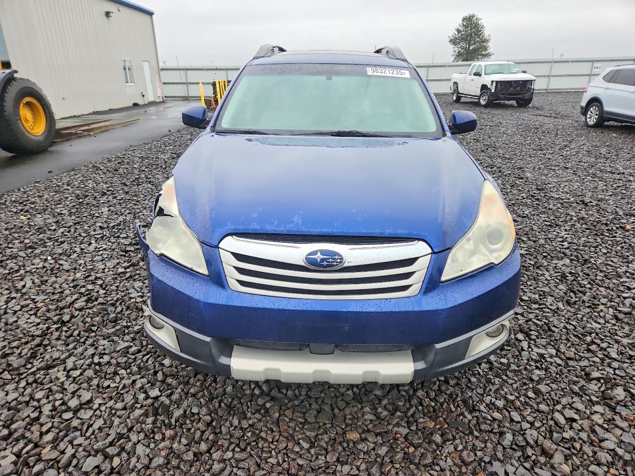 2011 SUBARU OUTBACK 3.6R LIMITED photo 5