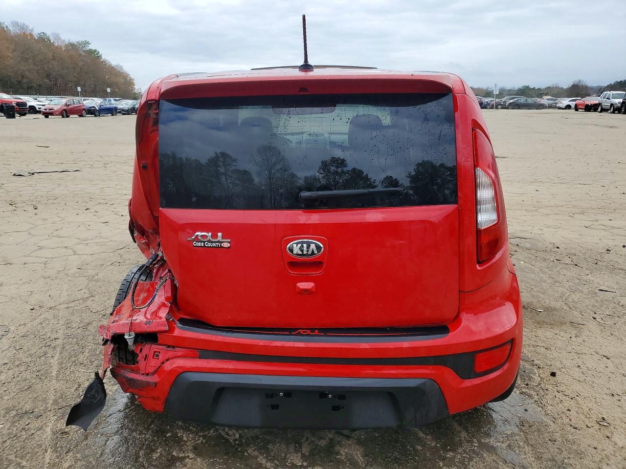 2013 KIA SOUL + photo 6