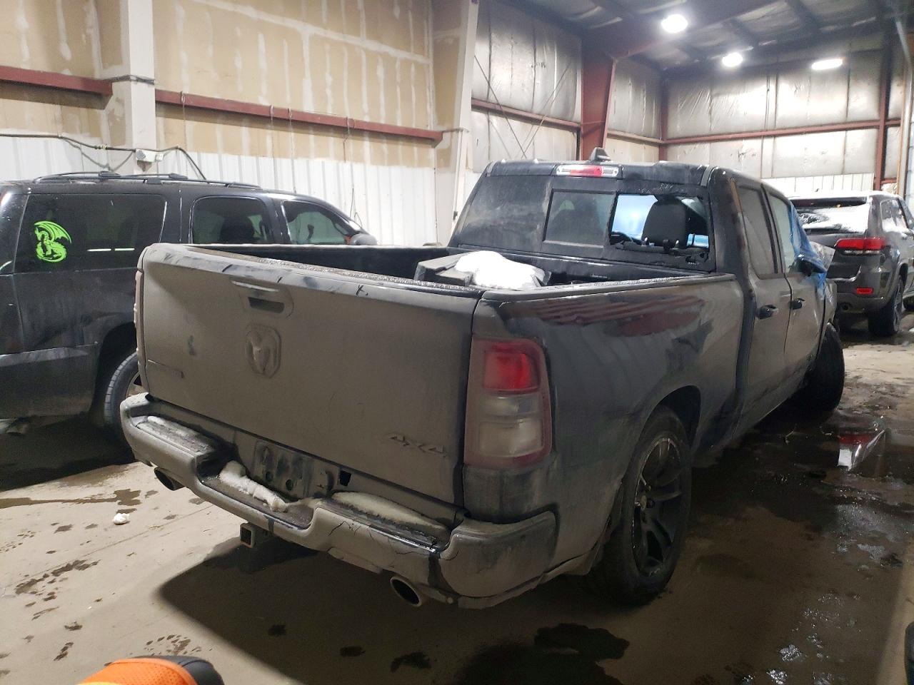 2023 RAM 1500 BIG HORN/LONE STAR photo 3