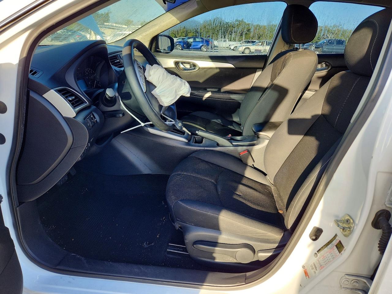 2017 NISSAN SENTRA S photo 7