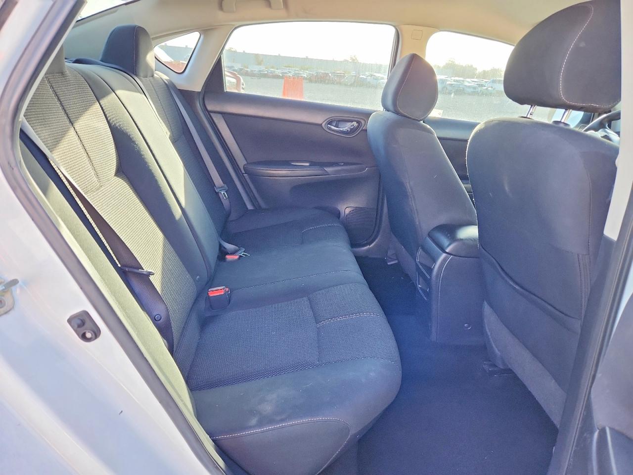 2017 NISSAN SENTRA S photo 10