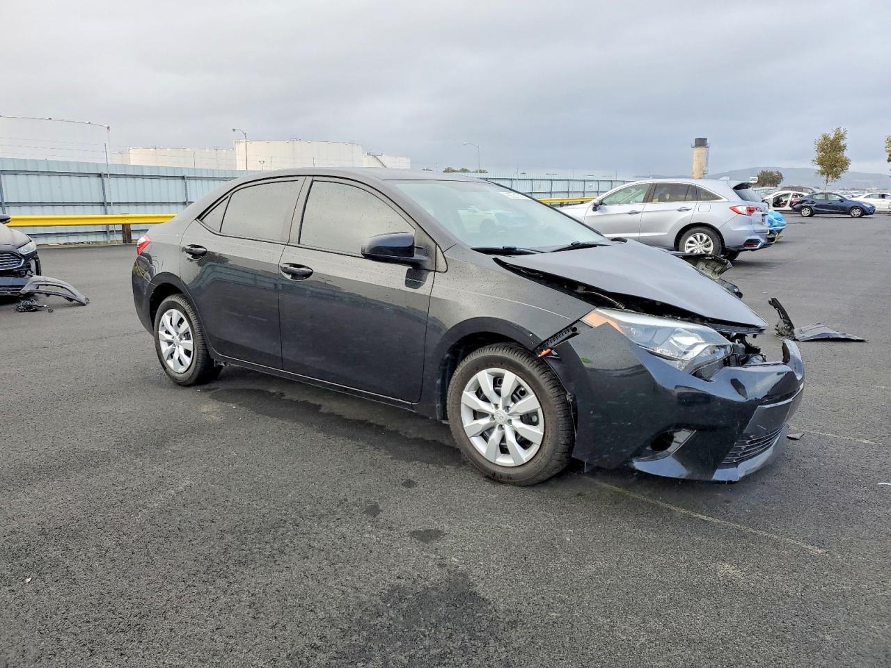 2015 TOYOTA COROLLA L photo 4
