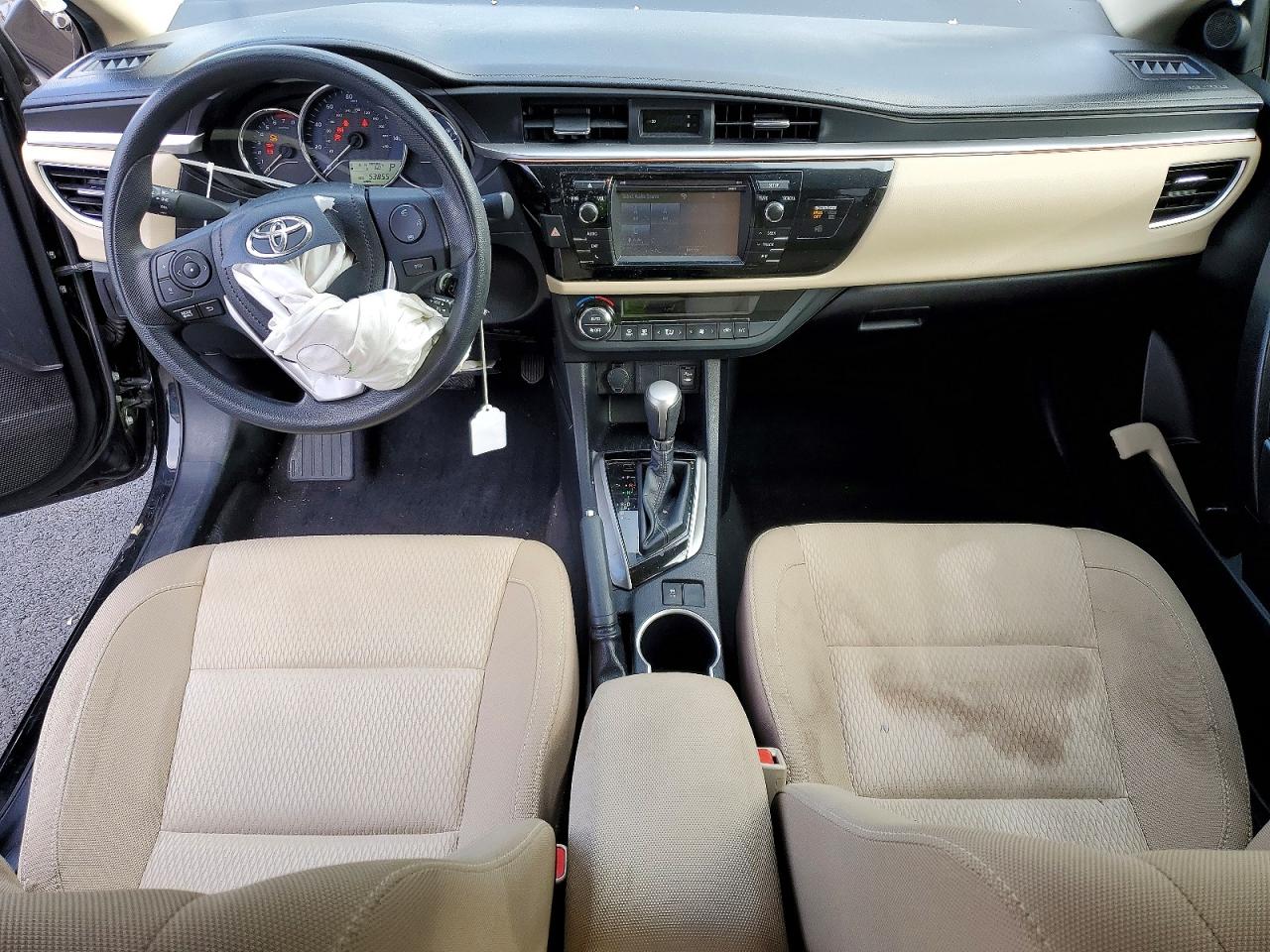 2015 TOYOTA COROLLA L photo 8