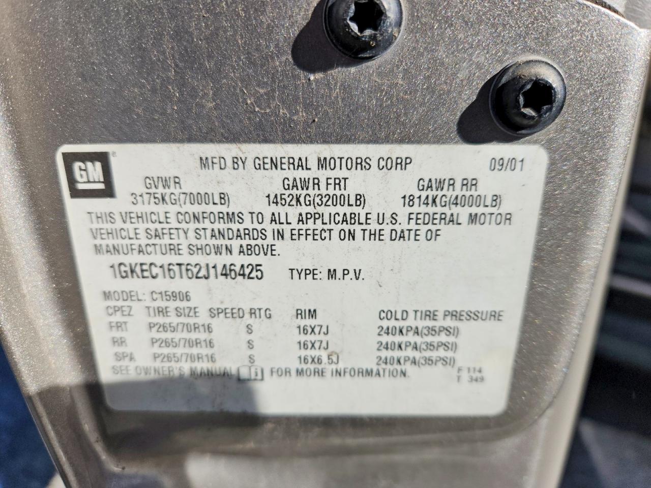 2002 GMC YUKON XL C1500 photo 12