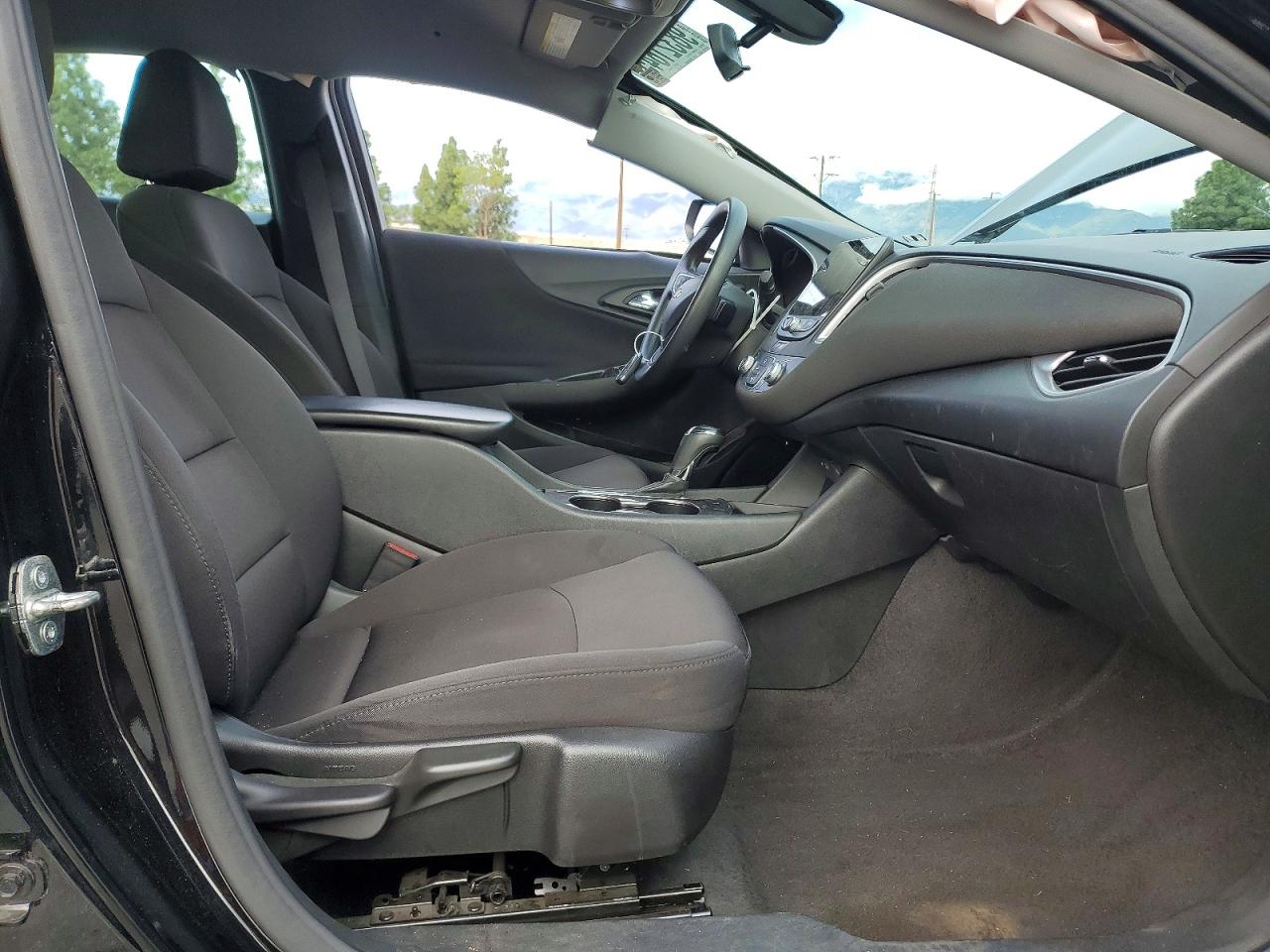 2020 CHEVROLET MALIBU LS photo 7