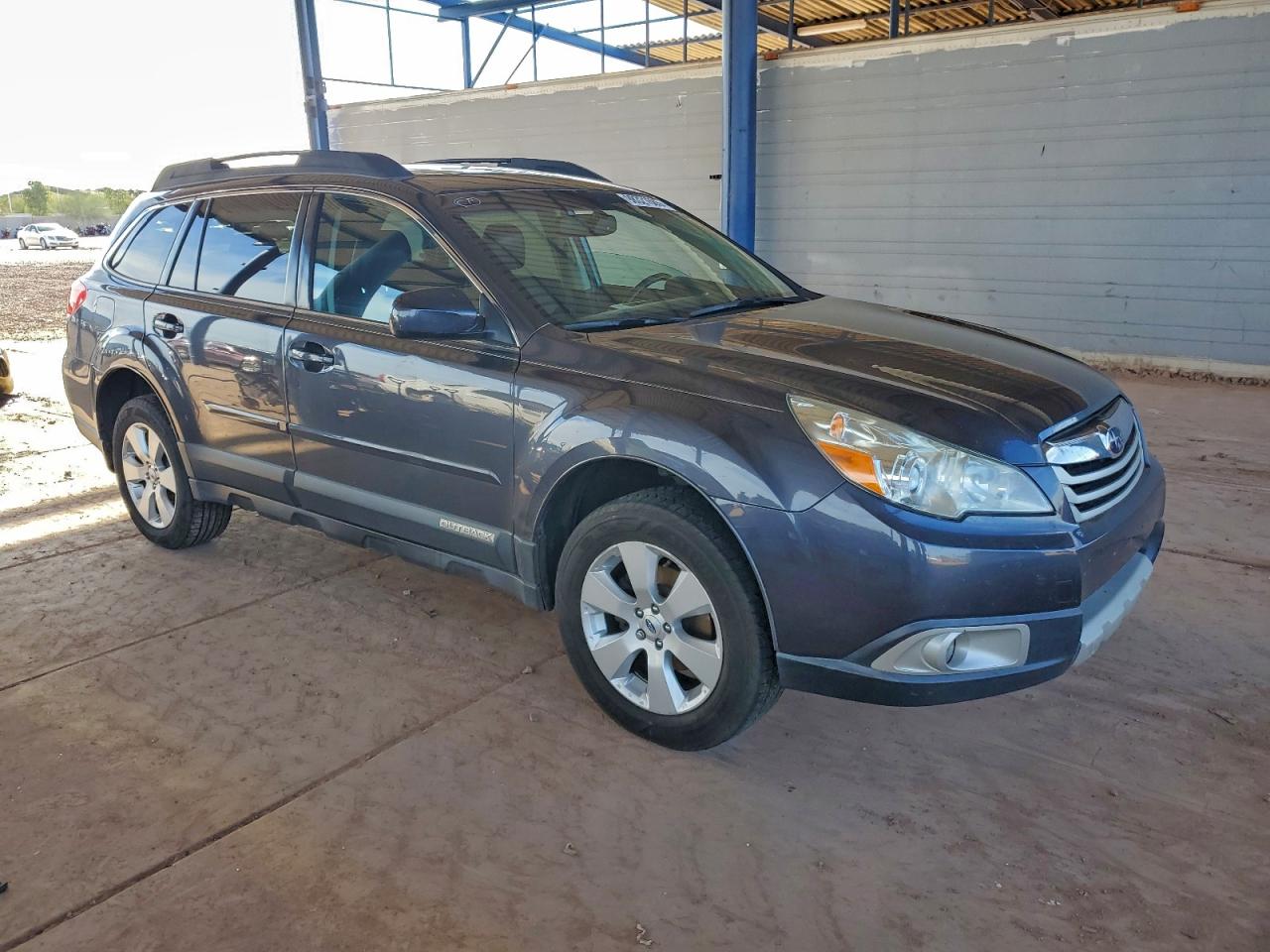 2011 SUBARU OUTBACK 2.5I LIMITED photo 4