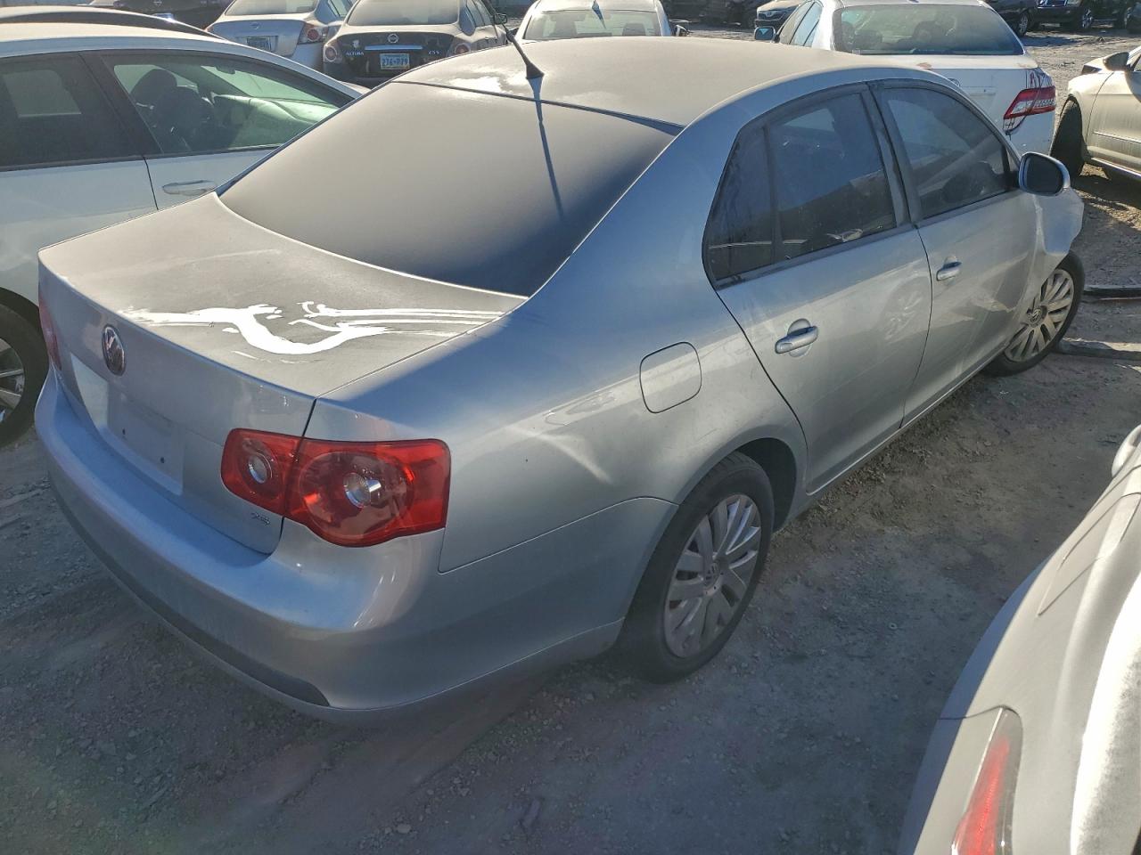 2007 VOLKSWAGEN JETTA 2.5 photo 3