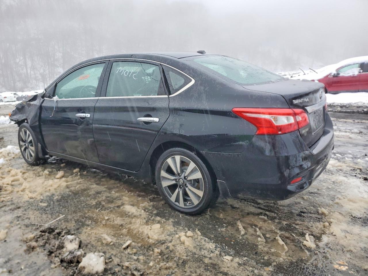 2016 NISSAN SENTRA SL photo 2