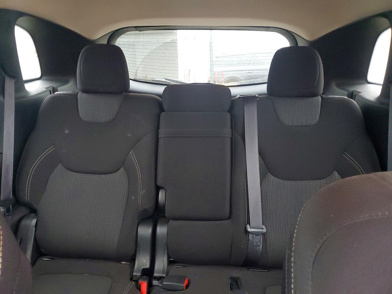 2016 JEEP CHEROKEE LATITUDE photo 10