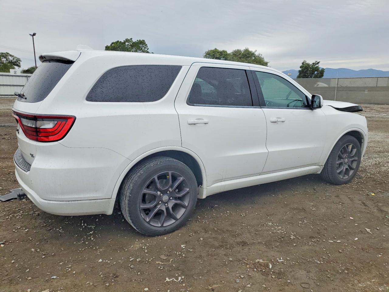 2015 DODGE DURANGO R/T photo 3