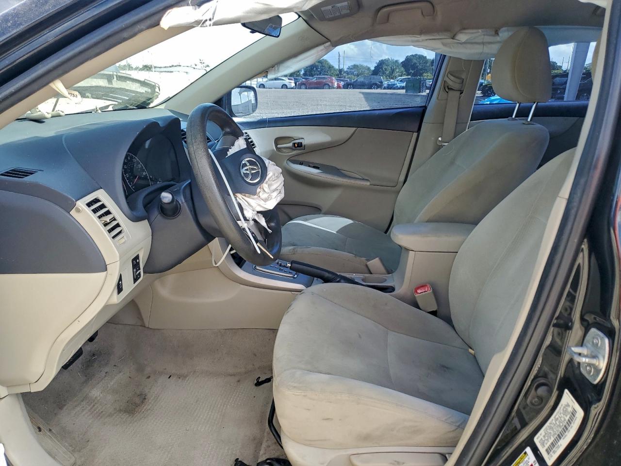 2011 TOYOTA COROLLA BASE photo 7