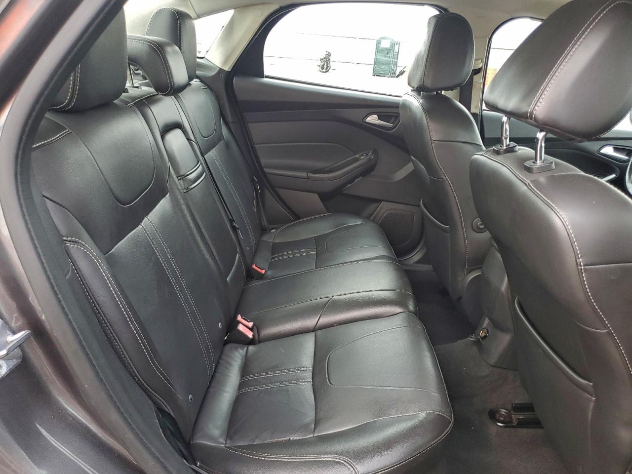 2013 FORD FOCUS SE photo 10