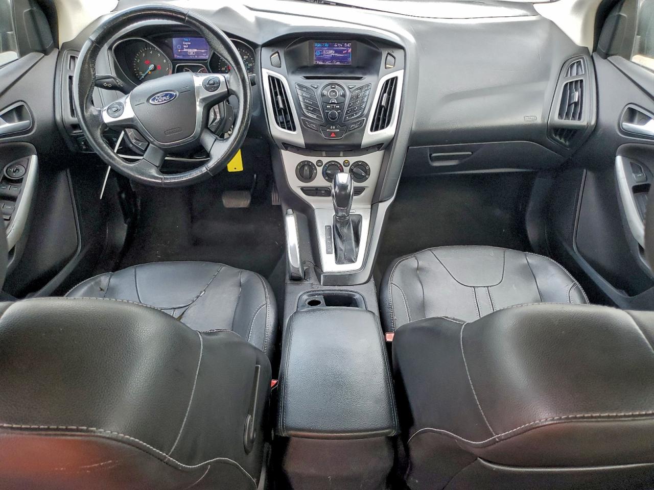 2013 FORD FOCUS SE photo 8