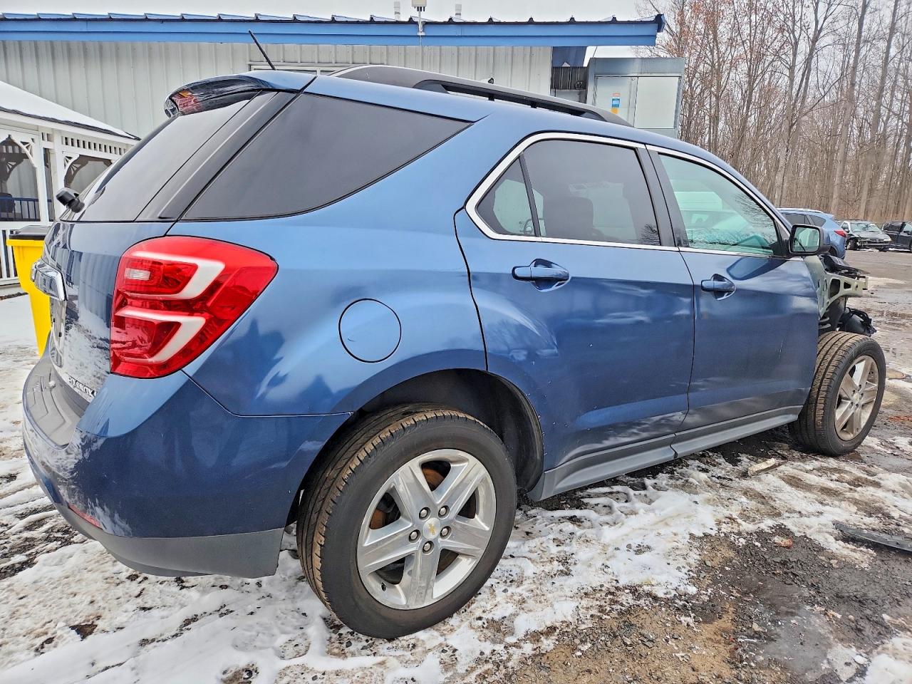 2016 CHEVROLET EQUINOX LT photo 3