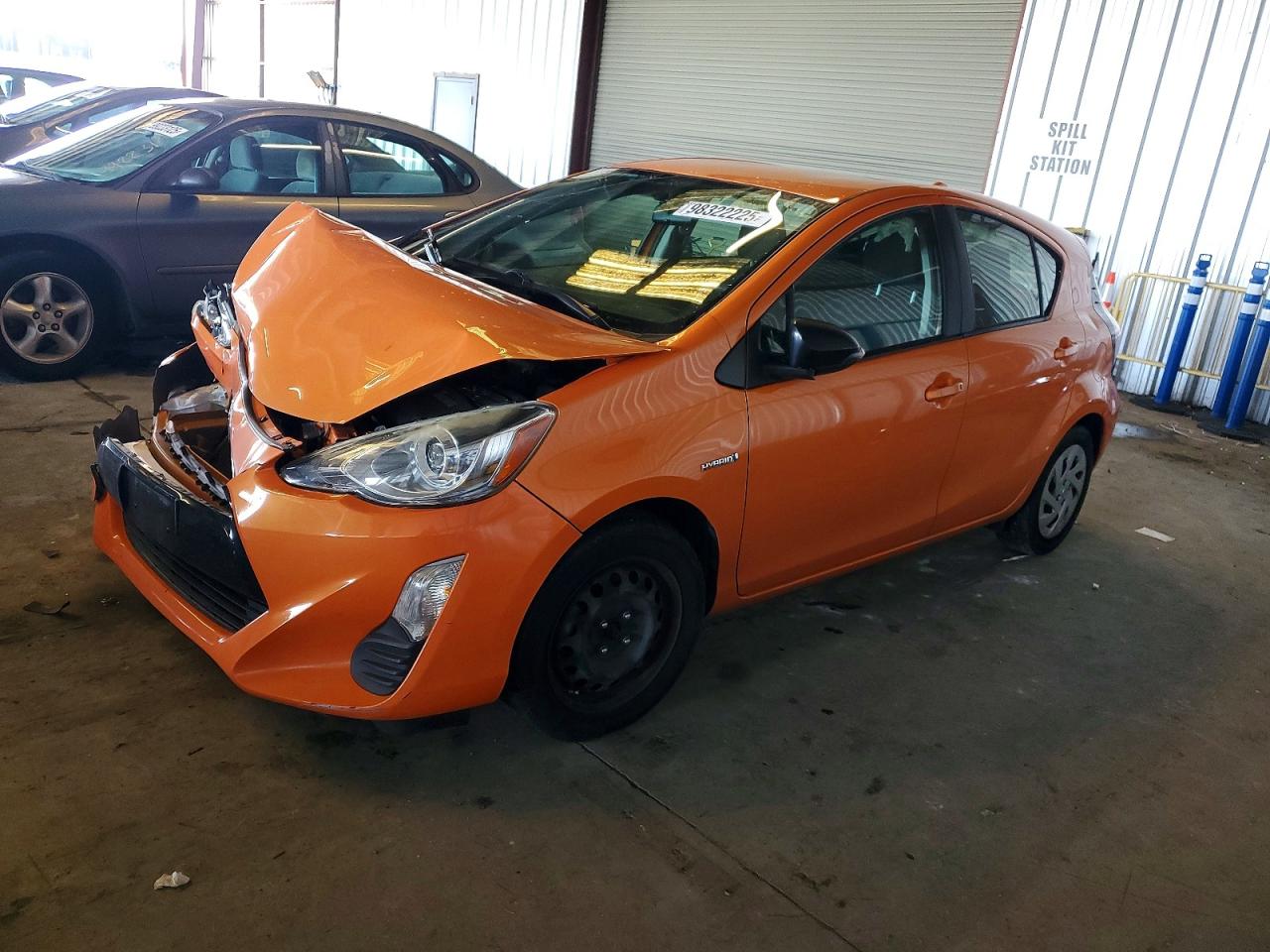 2016 TOYOTA PRIUS C