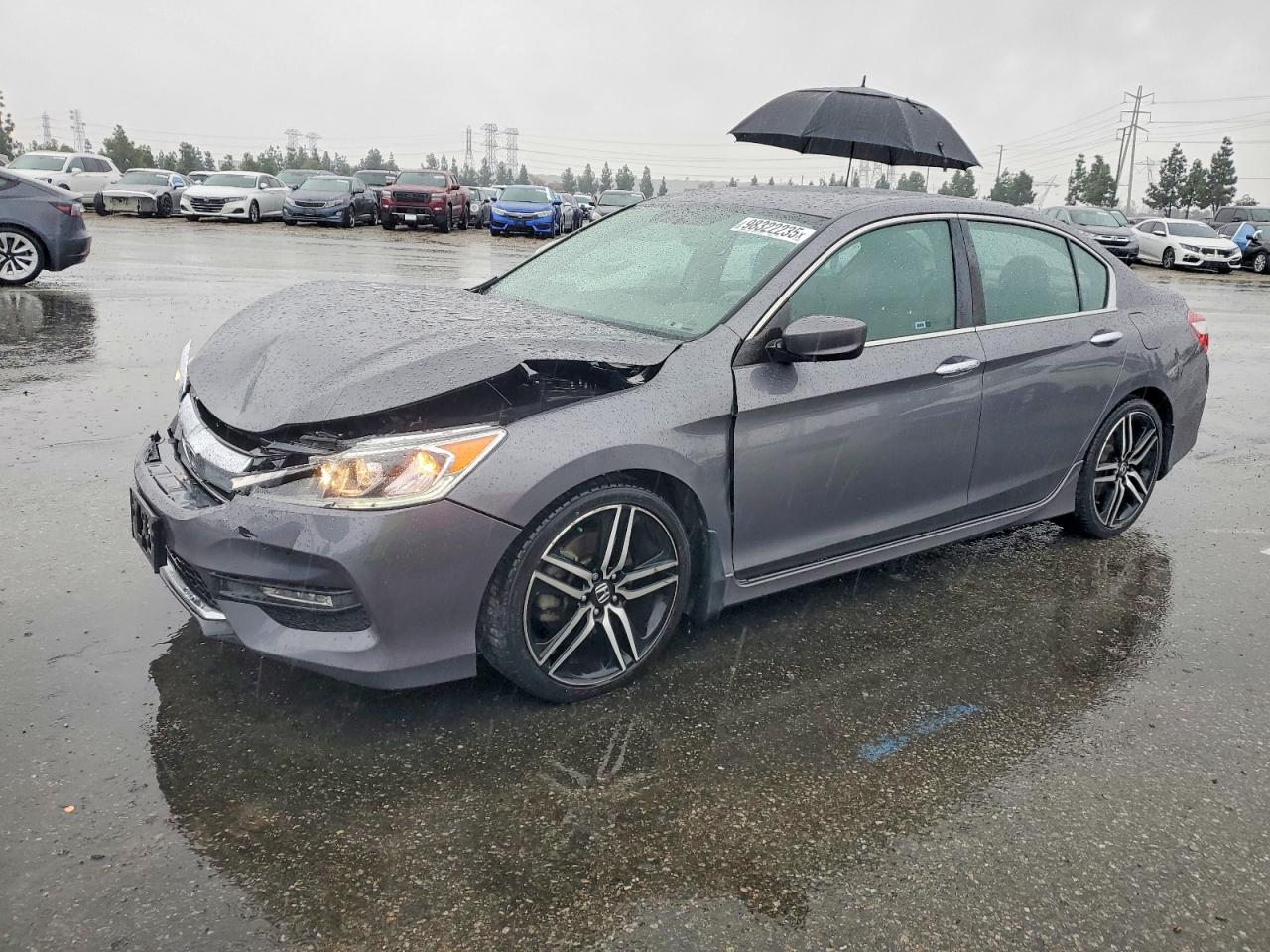 2017 HONDA ACCORD SPORT photo 2