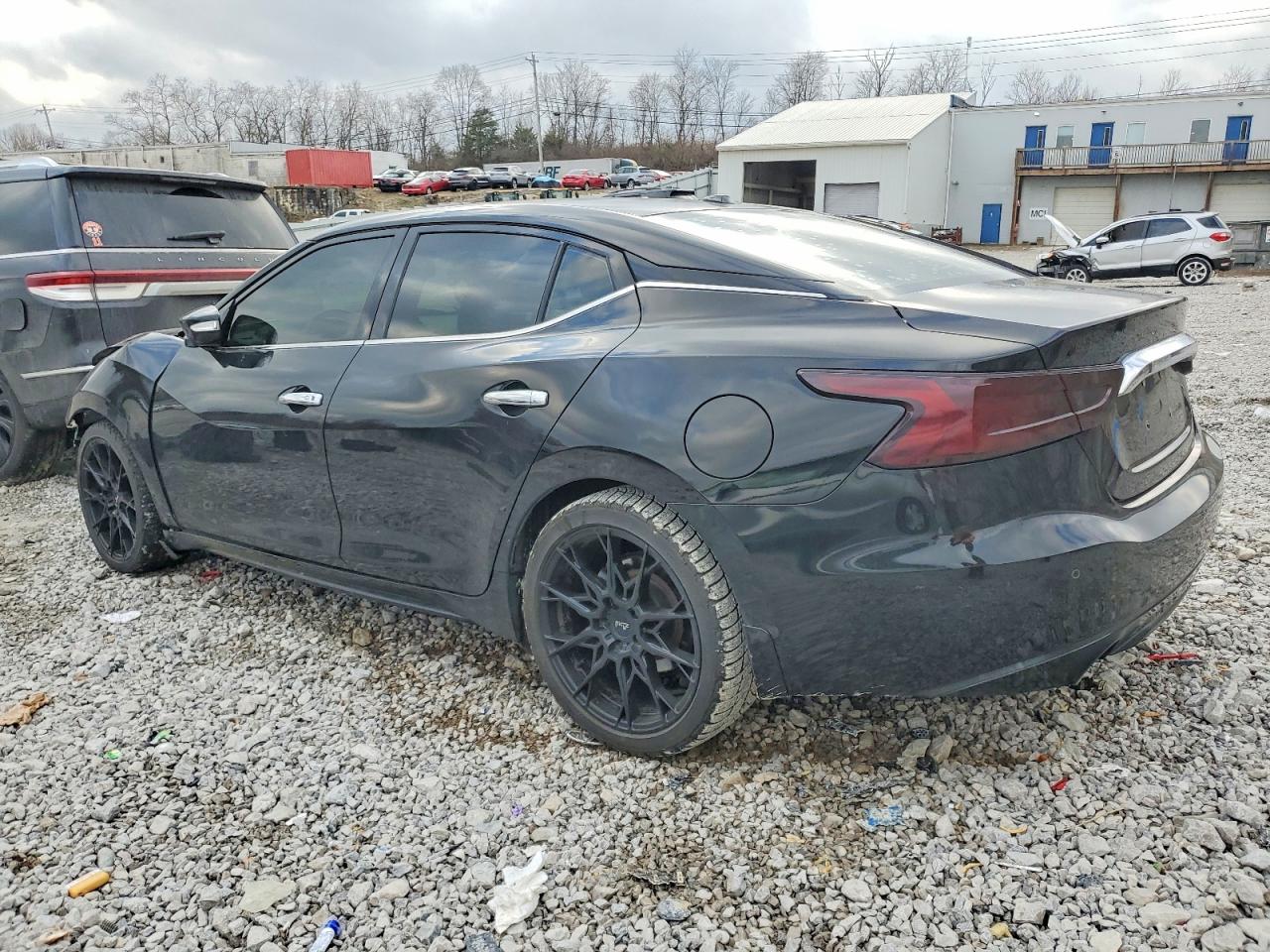 2017 NISSAN MAXIMA 3.5S photo 2