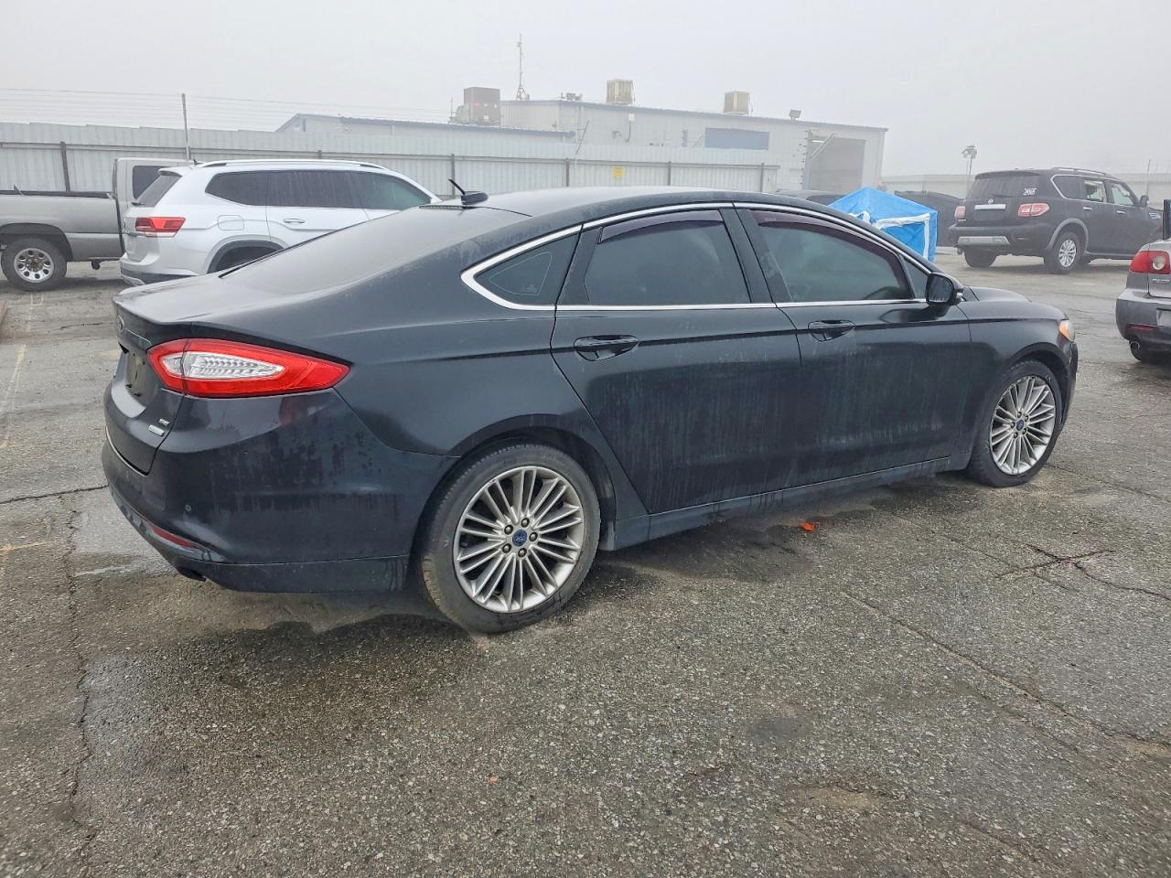 2015 FORD FUSION SE photo 3