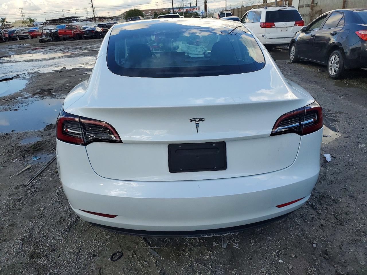 2023 TESLA MODEL 3 photo 6
