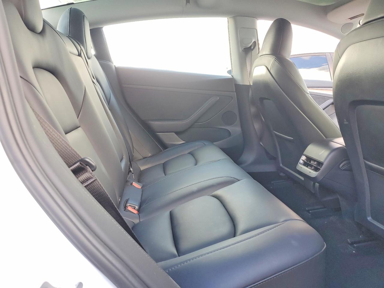 2023 TESLA MODEL 3 photo 10