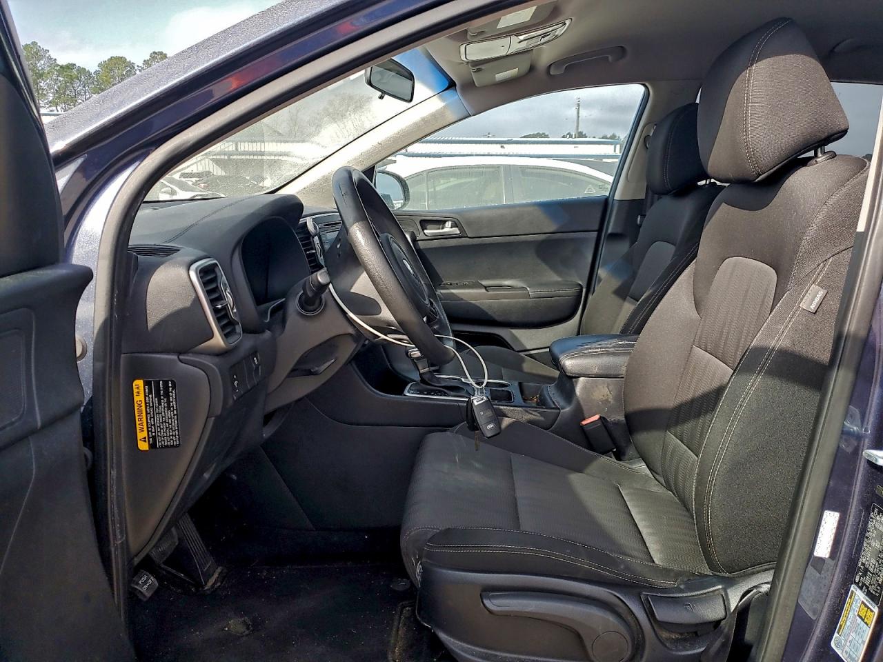 2017 KIA SPORTAGE LX photo 19
