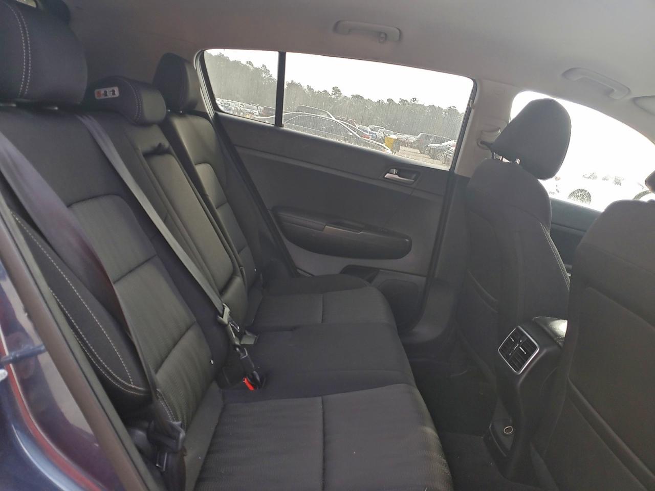 2017 KIA SPORTAGE LX photo 31