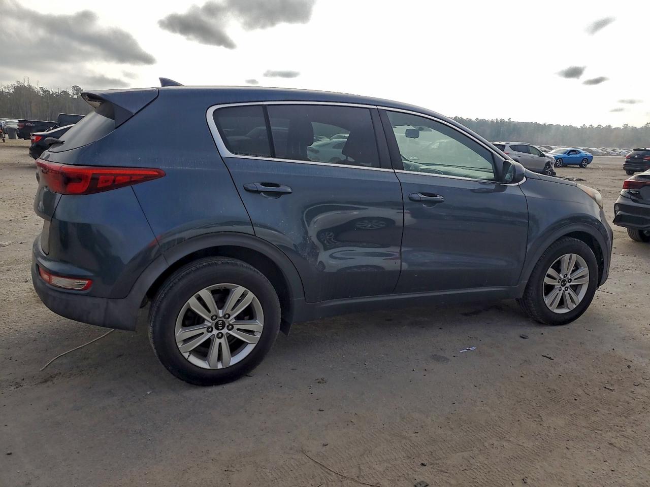 2017 KIA SPORTAGE LX photo 7