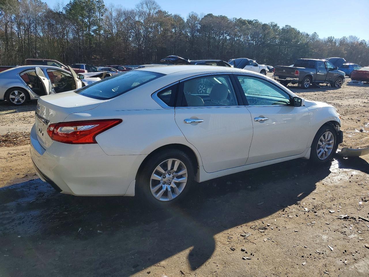 2016 NISSAN ALTIMA 2.5 photo 3