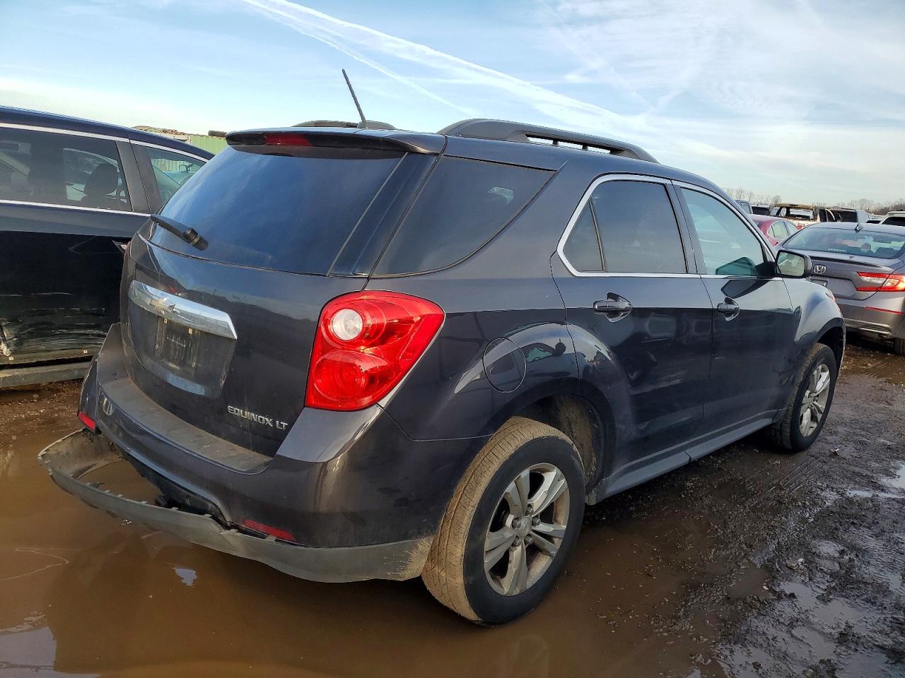 2015 CHEVROLET EQUINOX LT photo 3