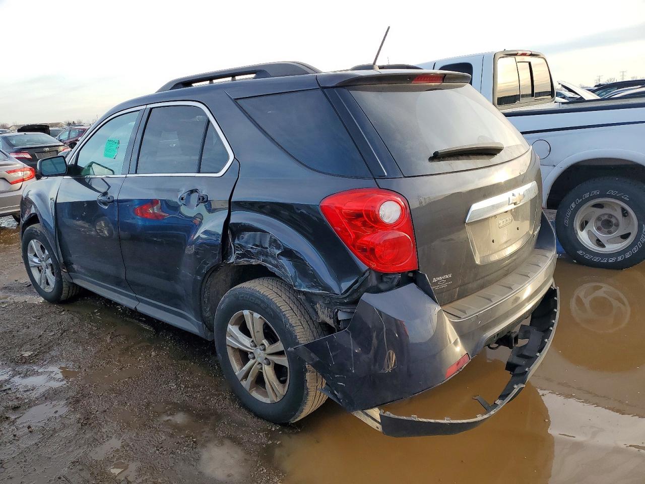 2015 CHEVROLET EQUINOX LT photo 2