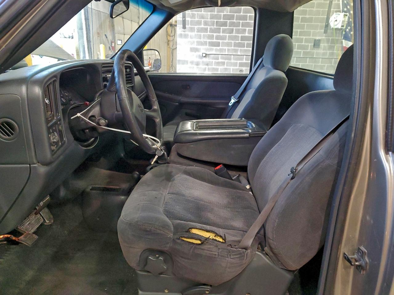 2002 CHEVROLET SILVERADO K1500 photo 7