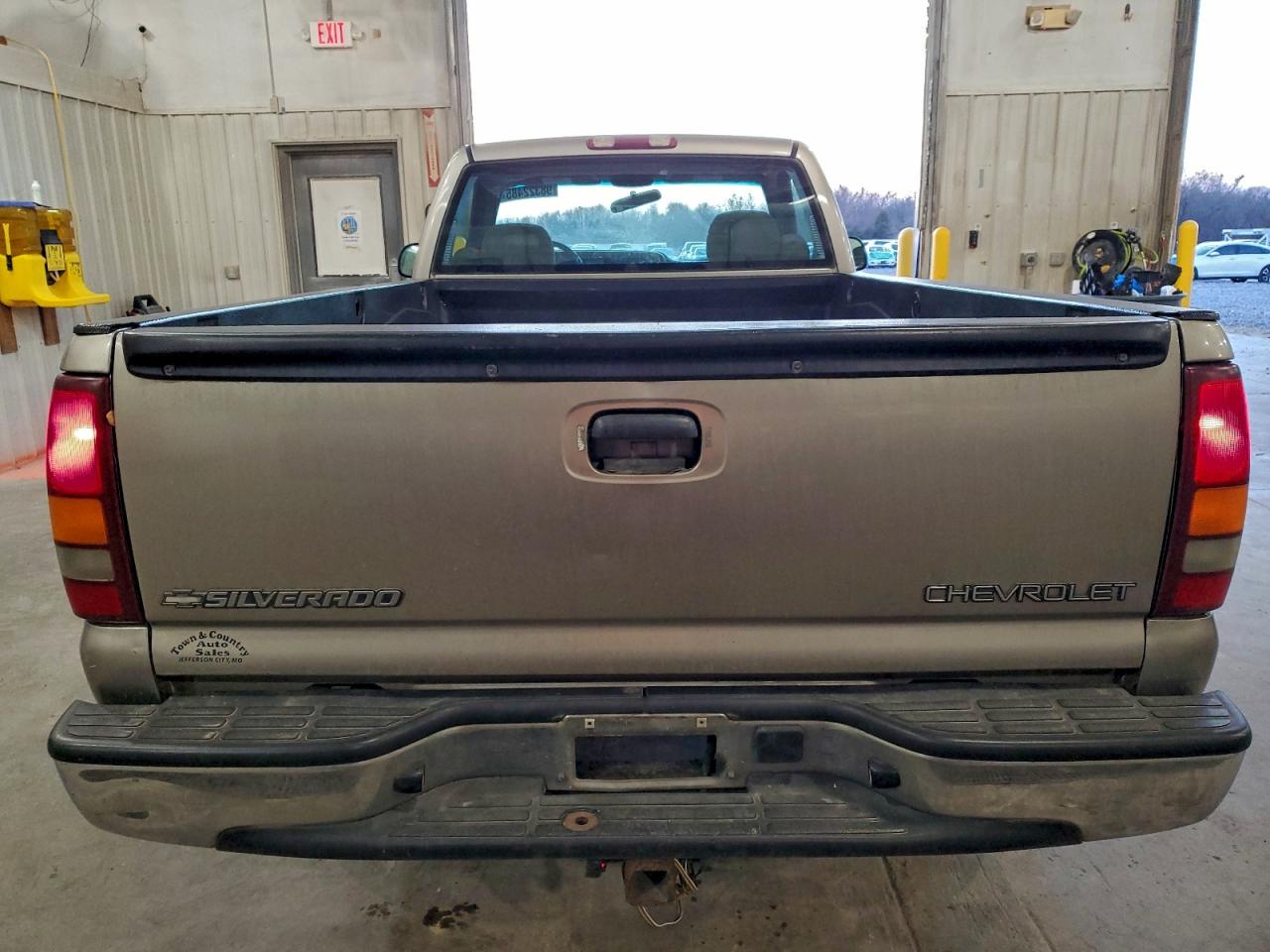 2002 CHEVROLET SILVERADO K1500 photo 6