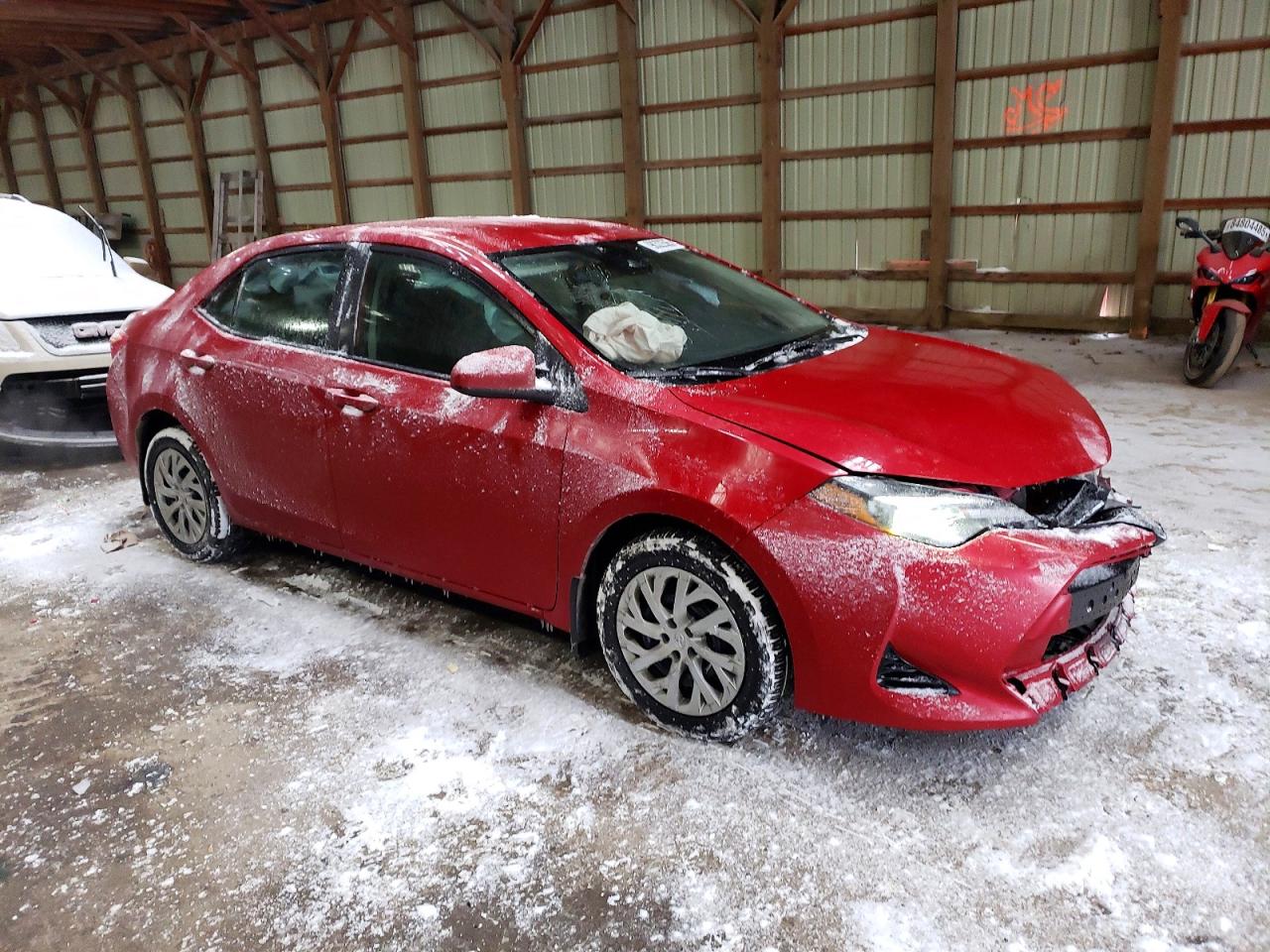 2018 TOYOTA COROLLA L photo 4