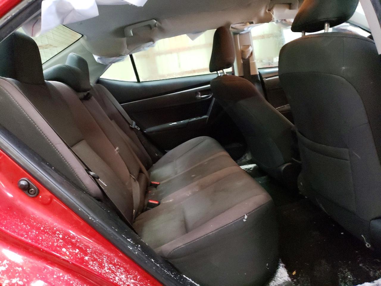 2018 TOYOTA COROLLA L photo 10