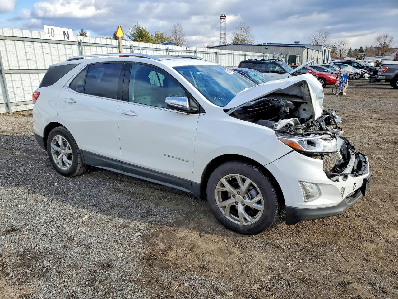 2021 CHEVROLET EQUINOX PREMIER photo 4
