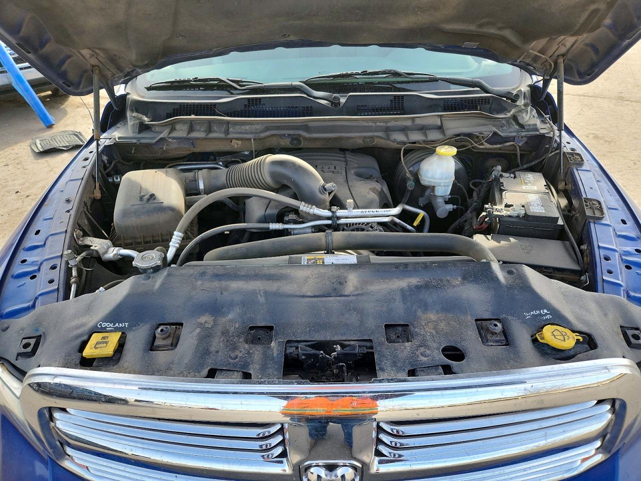 2019 RAM 1500 CLASSIC SLT photo 11